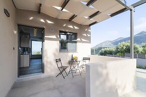 Serenity Suites Sea View 1