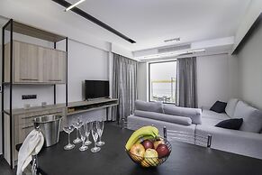 Serenity Suites Sea View 1