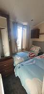 3bed Holiday Home in Clacton-on-sea, Sleeps 8