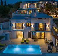 Anadeo Villas & Suites