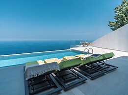 Anadeo Villas & Suites