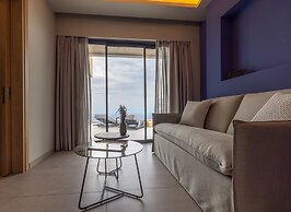 Anadeo Villas & Suites