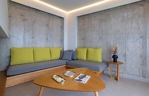 Anadeo Villas & Suites