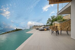 Anadeo Villas & Suites