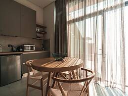 Anadeo Villas & Suites