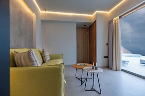 Anadeo Villas & Suites