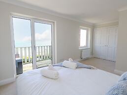 Castle Cove Cottage