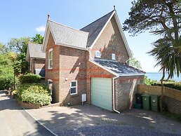 Castle Cove Cottage