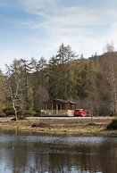 2-bed Cottage With Hot Tub at Loch Achilty, Nc500