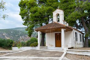 Serenity Suites Sea View 2