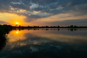 Serenity Suites Sea View 2