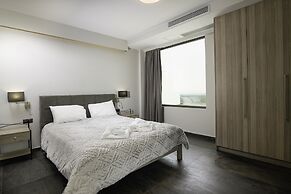 Serenity Suites Sea View 4