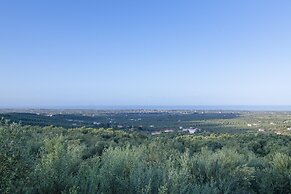 Serenity Suites Sea View 3