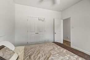 Crazy Crane 3 Bedroom Home by RedAwning