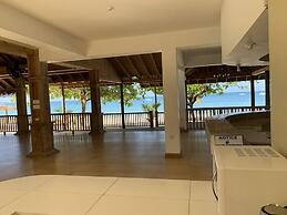 Family Comfort In Jamaica - Enjoy 7 Miles Of White Sand Beach! Villa b