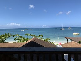 Family Comfort In Jamaica - Enjoy 7 Miles Of White Sand Beach! Villa b