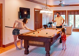 Tuckers Cove 7 Bedroom Home by RedAwning