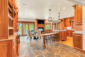 Tuckers Cove 7 Bedroom Home by RedAwning