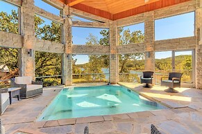 Tuckers Cove 7 Bedroom Home by RedAwning