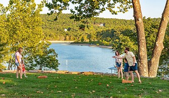 Tuckers Cove 7 Bedroom Home by RedAwning