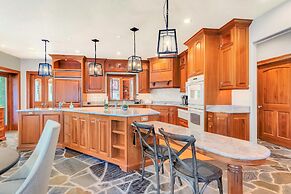 Tuckers Cove 7 Bedroom Home by RedAwning