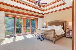 Tuckers Cove 7 Bedroom Home by RedAwning