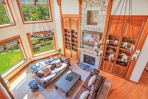 Tuckers Cove 7 Bedroom Home by RedAwning