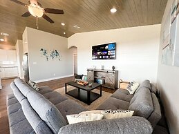 Crystal Blue 3 Bedroom Home by RedAwning