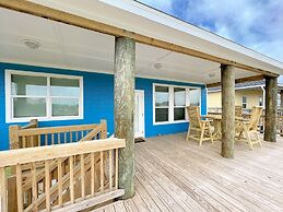 Crystal Blue 3 Bedroom Home by RedAwning