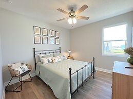 Crystal Blue 3 Bedroom Home by RedAwning