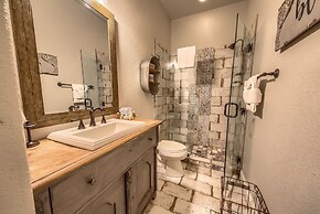 Dock Holiday LD 1215 3 Bedroom Home by RedAwning