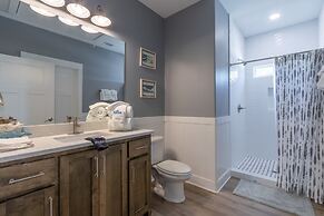 The Rookery Iii 7011 3 Bedroom Cottage by RedAwning