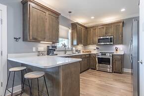 The Rookery Iii 7011 3 Bedroom Cottage by RedAwning