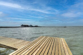 Egery Island Dream 4 Bedroom Home by RedAwning