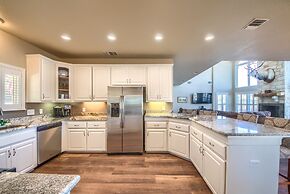 Cypress Ridge Cl 1181 5 Bedroom Home by RedAwning