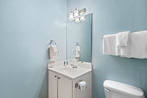 Willow Bend #832 2 Bedroom Condo by RedAwning