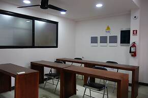 Itza Hotel Akumal - Hotel - Hostel