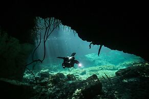 Itza Hotel Akumal - Hotel - Hostel