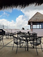 Itza Hotel Akumal - Hotel - Hostel