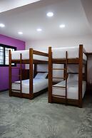 Itza Hotel Akumal - Hotel - Hostel