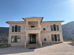 Karadut Hotel Nemrut