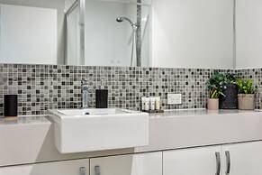 Yaran Suites