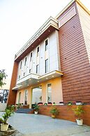 Clarks Inn Dudhwa