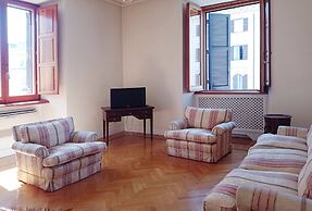 Roman Holidays Boutique