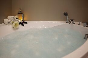 Roman Holidays Boutique