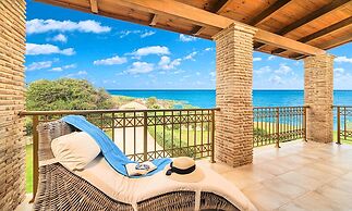 Psarou Beach House in Psarou