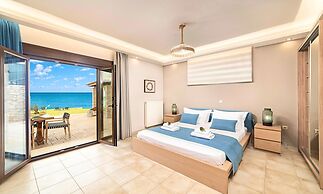 Psarou Beach House in Psarou