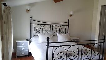 Gîte et Chambres d'hôtes  Le Coq du Nord - Mailhac