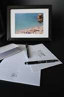 Victoria by Petit Chic