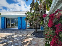 Tiko lodge sxm